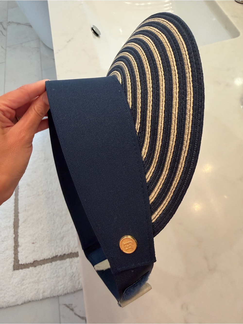 Eric Javits Champ Navy and Natural Striped Visor NWOT - Picture 4 of 7